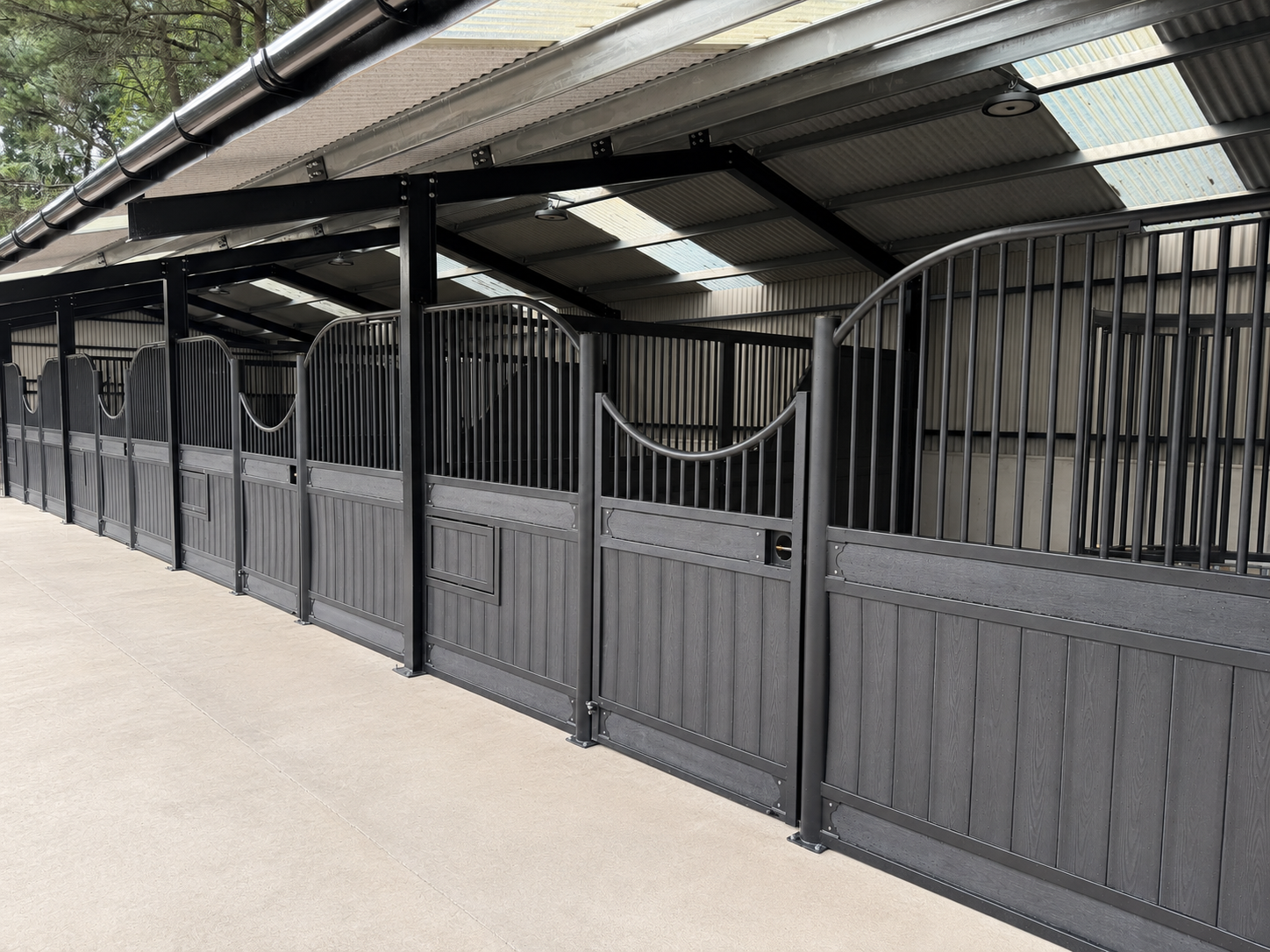 HSAS Curved Stable Front - Image 5
