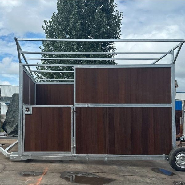 Hot Dip Galvanised Moveable Field Base with Removable Wheels